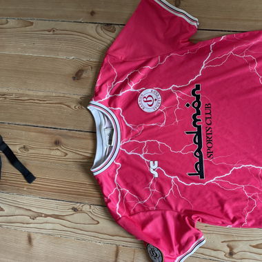 Badmon Trikot