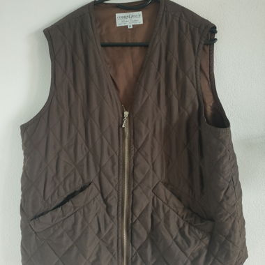 Gilet imbottito marrone (sottile)