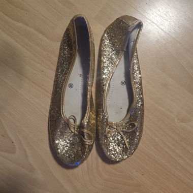 Ballerine dorate con paillettes