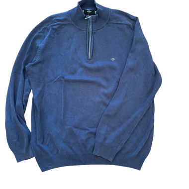 blauer Pulli