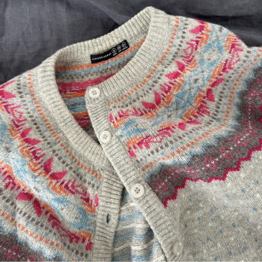 Atmosphere sweater