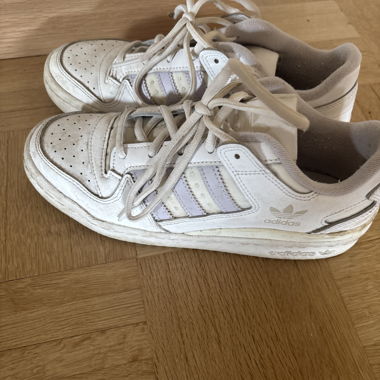 Adidas Forum