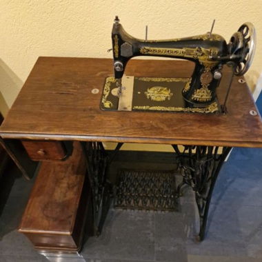 Macchina da cucire Singer vintage