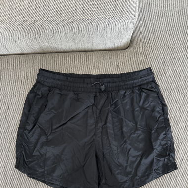 Pantaloncini da allenamento corti