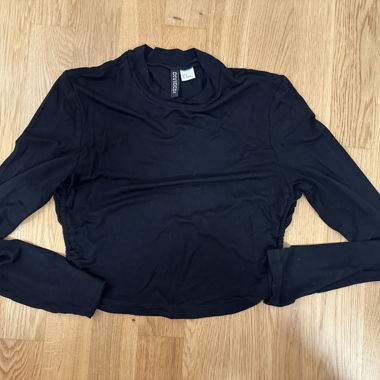 Black long-sleeve top (backless) - H&M
