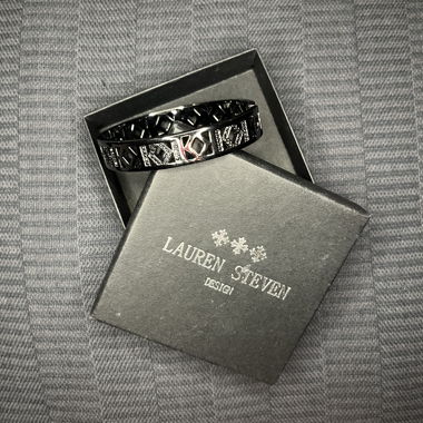 Karl-Lagerfeld-Armband ohne Originalverpackung 