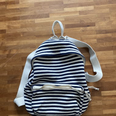 Gestreifter Brandy Melville Rucksack