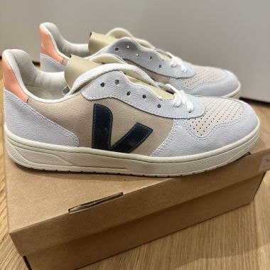 VEJA V-10 Suede Sneaker Multicolor Gr. 39