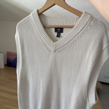 relaxed fit west white