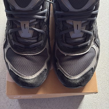 ASICS GEL-NYC Sneakers
