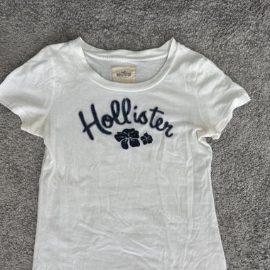Hollister T-Shirt