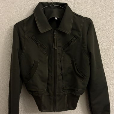 Grüne kurzjacke mit reișverschluss