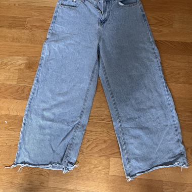 Jeans a gamba larga Gr. M