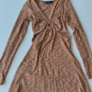 Robe Hollister/social tourist 