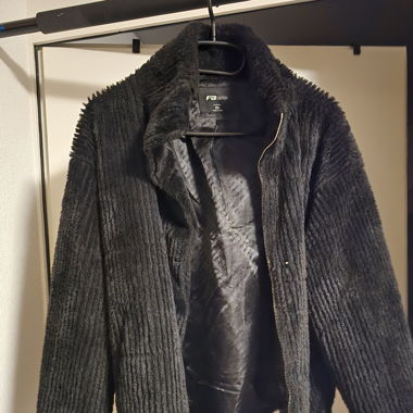 Blouson noir