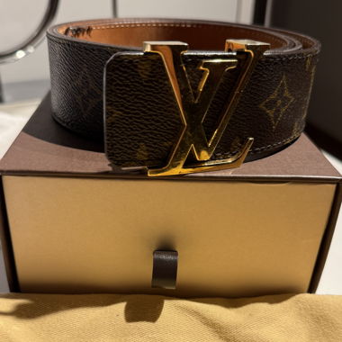 Louis Vuitton Gürtel