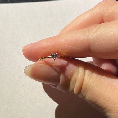 Anello in Oro con Cuore Viola