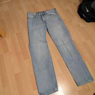 H&M Relaxed Fit Jeans 31/32