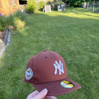 New Era Cap 7 1/2 Brown
