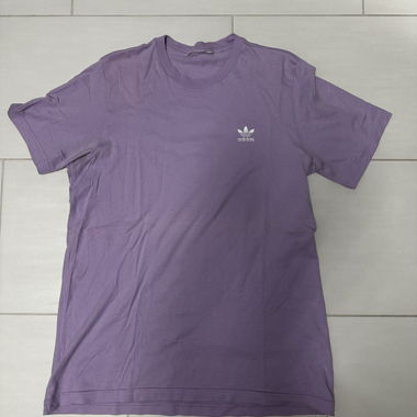 Adidas T-Shirt