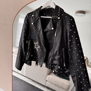 Leder Jacke mit Nieten
