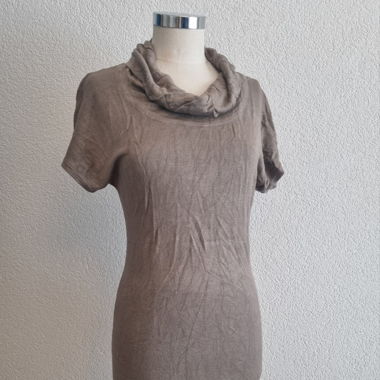 Robe pull taupe