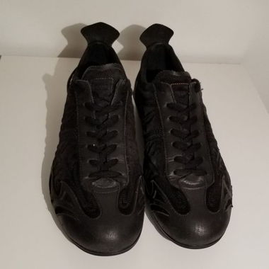 HUGO BOSS Schuhe (nur 250 hergestellt)