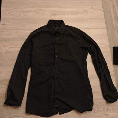 Camicia blu scuro con motivo elegante CONSEGNA GRATIS