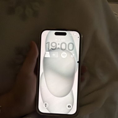 iPhone 15 mit 256 GB