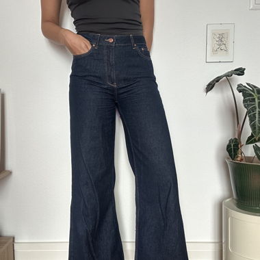 Flared Jeans