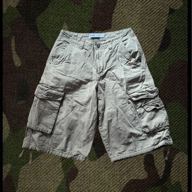 Beige Cargo-Shorts