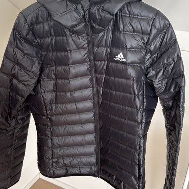 Giacca imbottita Adidas nera