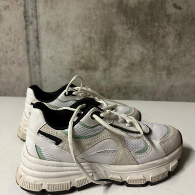Pull&Bear Sneakers white/green