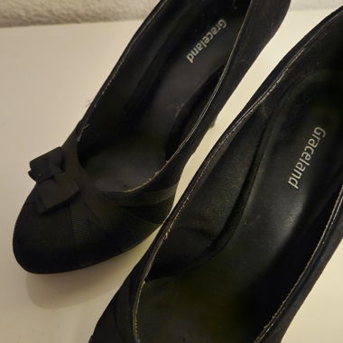 Black Graceland Heels