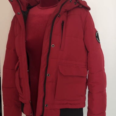 Giacca puffer rossa Superdry