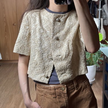 Vintage beige lace cropped jacket 