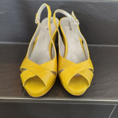 Gelb/Grüne High Heels von Pasito