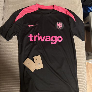 Black Chelsea football jersey