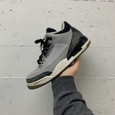 JORDAN 3 RETRO « WOLF GREY »