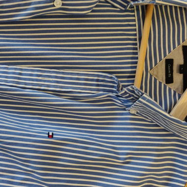 Camicia a righe blu e bianche Tommy Hilfiger