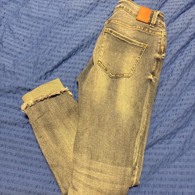 AMISU Blaue Skinny Jeans