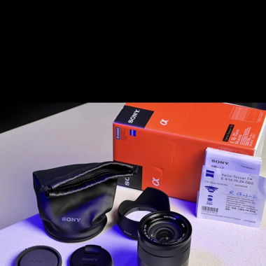Sony zeiss E 16-70 f4 za oss