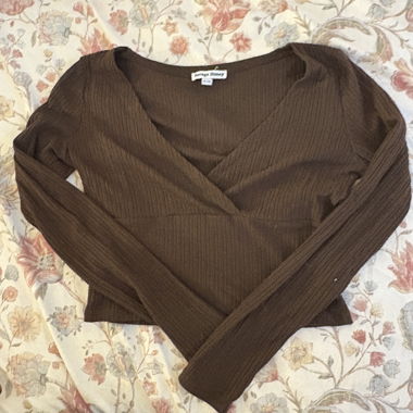 Top a coste marrone di Savage Honey