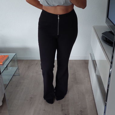 Pantalon noir  // 40