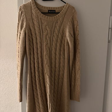 Knit dress