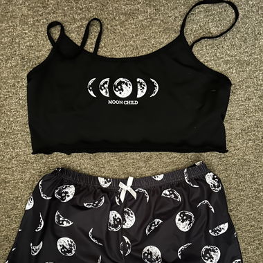 Kurzes Pyjama