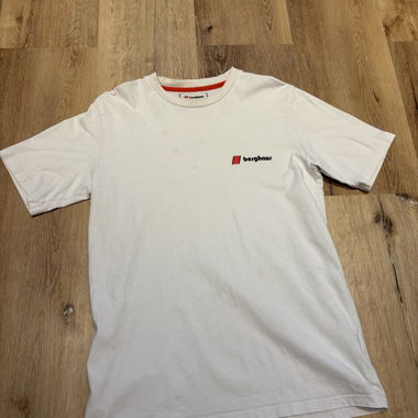 T-shirt Berghaus bianco