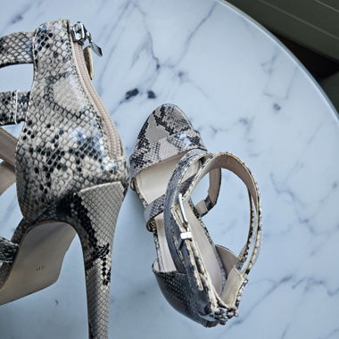 Talons haut