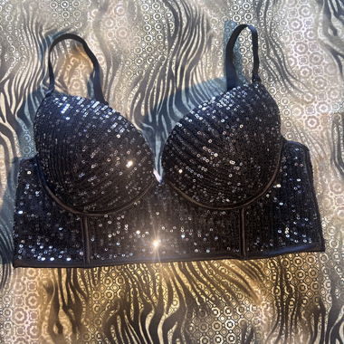 Schwarzes Pailletten-Bustier – Y2K Party Top