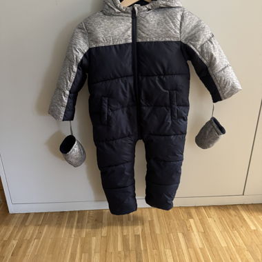 Schneeanzug